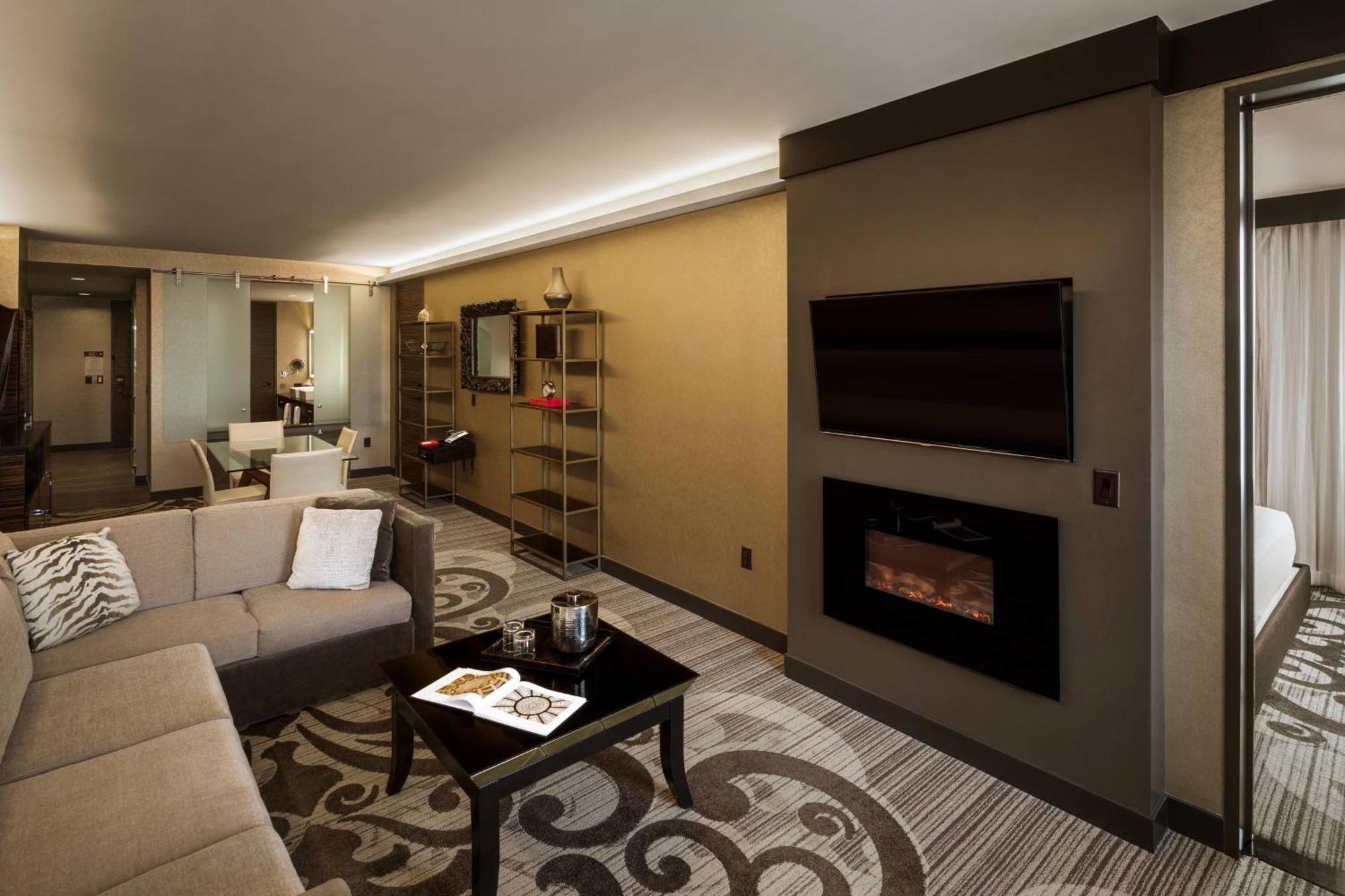 Metropolitan At The 9, Autograph Collection Hotel Cleveland Exterior photo